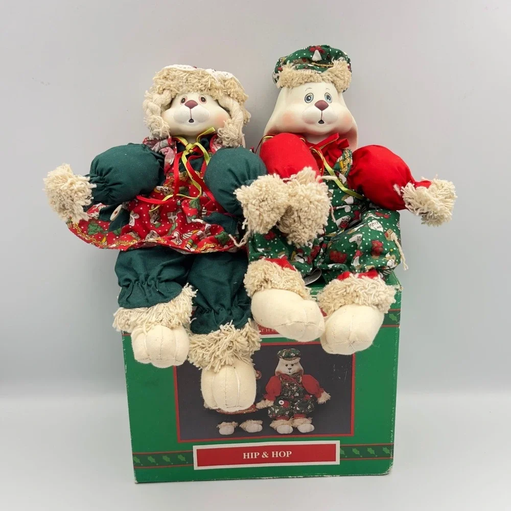 House of Lloyd Christmas Around the World Hip & Hop Bunny Doll Set Vintage Box